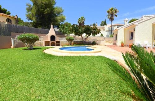 Balcon del Mar House | Casa Isabella: Premium 4-Star Retreat with Pool & Pet Friendly