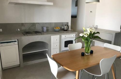 Malfa Villa | Explore Casa Isabella: Oceanfront Bliss with Breakfast