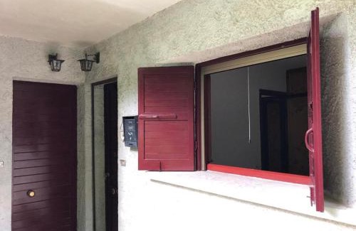 Erbezzo Apartment | Casa Isabella: Refurbished Rustic Retreat in Lessinia Park