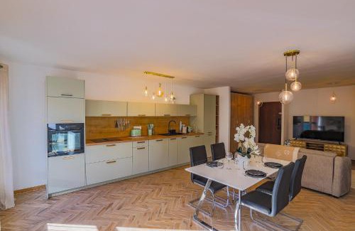 L'Ile-Rousse Apartment | Coastal Comfort at Casa Isulana - 4-Star Oceanfront Retreat