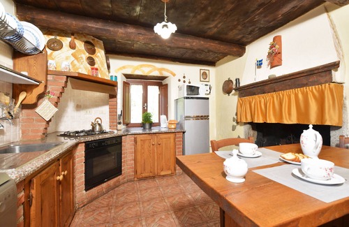 Castiglione di Garfagnana House | Unforgettable Stay at Casa Le Meriche, Italy - 10/10 Rating