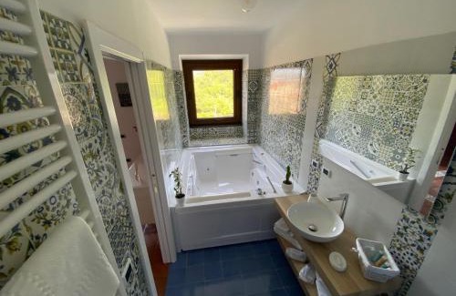 Sant'Egidio del Monte Albino Bed & Breakfast | Experience Casa Fifina Rooms with Hot Tub & Family Amenities
