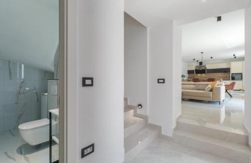 Sosici Villa | Discover Casa Ivini: Oceanfront Retreat with Pool Access