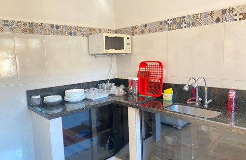 Mambucaba House | Casa Jabaquara: Relaxing Suites Just Steps from the Beach