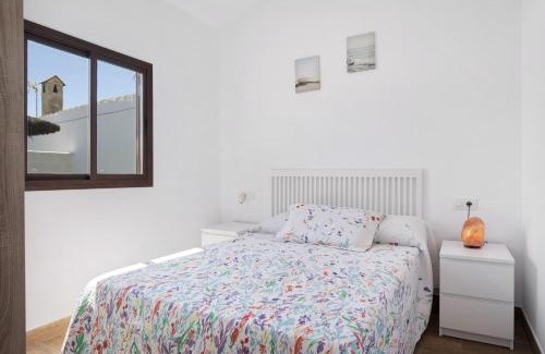 Conil de la Frontera House | Casa Jaime: Exceptional Stay with Pool & Family-Friendly Access