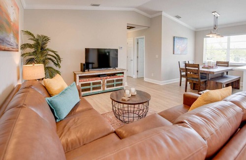 Sugarloaf Shores House | Discover Casa Jamaica: Poolside Retreat Near Key West