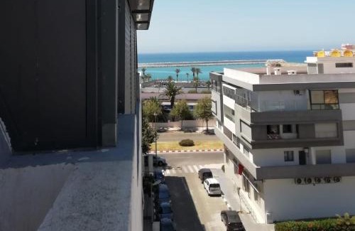 Widadiya Asilah Apartment | Oceanfront Comfort at Casa Jannat - Family Friendly Stay