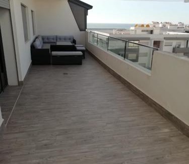 Widadiya Asilah Apartment | Oceanfront Comfort at Casa Jannat - Family Friendly Stay