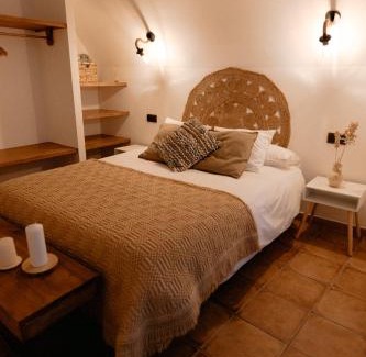 Caravaca de la Cruz Apartment | Pet-Friendly Casa Jaraíz: 9.7/10 in the Town Center