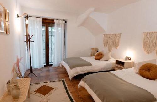 Caravaca de la Cruz Apartment | Pet-Friendly Casa Jaraíz: 9.7/10 in the Town Center