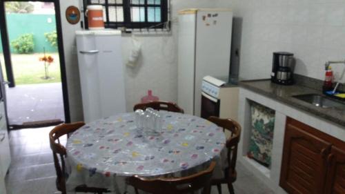 Foguete House | Delightful Casa Jardim e Praia: 4-Star Family Retreat