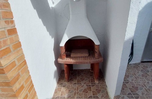 Sierra de Yeguas Cottage | Discover Casa Jaro: Pet-Friendly Retreat in Town Center