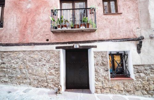 Albarracin House | Guest Rated 9.4: Casa Jarreta Centro Albarracin Awaits