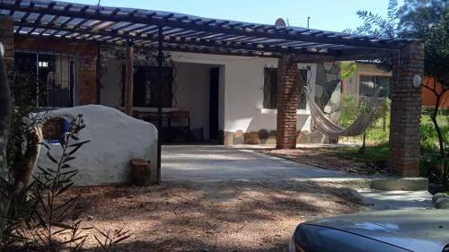 Jaureguiberry House | Casa Jaureguiberry sur para 8