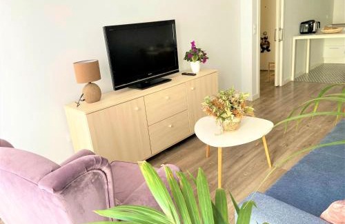 Distrito Noroeste Apartment | Casa Jazmín: Pet-Friendly Stay with Pool & Hot Tub