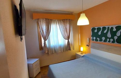 Monte Faro House | Relax at Casa Joaquín: Oceanfront Stay in Gran Alacant