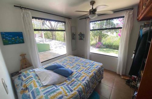 Escobal House | Casa Johanna: A Serene Escape with Pool and Breakfast