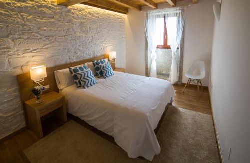 Santiago de Compostela House | Discover Casa Juancito: Top Rated with Unique Amenities