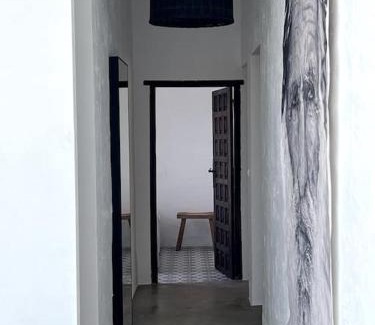 Iznajar House | Casa Juncares: Family-Friendly Retreat with Pool Access