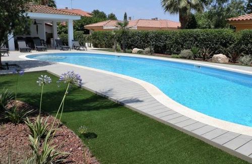 Riumar House | Beachfront Retreat with Private Pool & Pet-Friendly Access