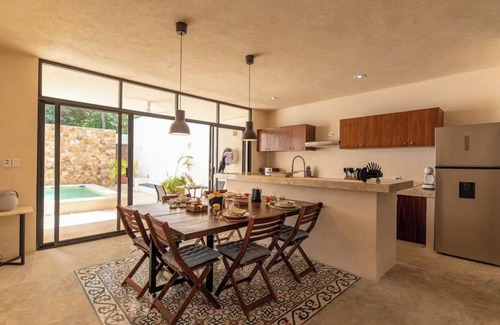 Zona Paseo Montejo House | Experience Comfort at Casa Kaab on Paseo de Montejo