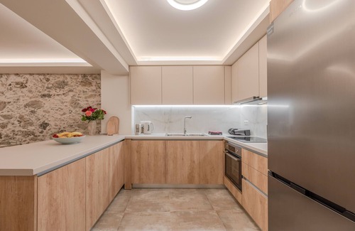 Karinai Villa | Casa Karinea ,A Luxurious Retreat in the Heart of Crete