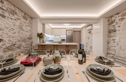 Karinai Villa | Casa Karinea ,A Luxurious Retreat in the Heart of Crete