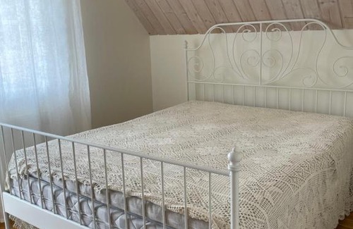 Otepaa House | Beachfront Bliss at Casa Kase with Ocean Views & Family Fun