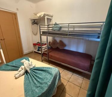 San Martin de la Vega Apartment | Discover CASA KIARA: Family-Friendly Stay with High Ratings