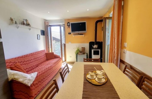 Cercino House | Pet-Friendly Casa Kiwi with Oceanfront Spa & Top Reviews