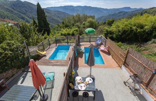 Bagni di Lucca Apartment | Oceanfront Casa Kiwi: Pet-Friendly with Pool & Family Fun