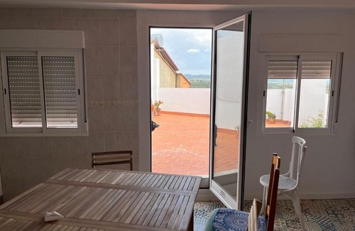 Villar del Arzobispo House | Casa Konra: Pet and Child Friendly Retreat Awaits You