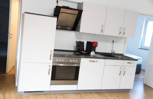 Hilden Apartment | Discover Casa Kronengarten Nr 12: Family-Friendly Retreat