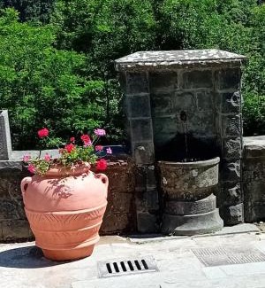 Pian degli Ontani Apartment | Discover Casa l'Acerone: Guest Rated 9/10 & Pet Friendly