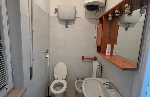 Zona XIX Casal Morena Apartment | Family-Friendly Stay at Casa L’Au with Great Amenities