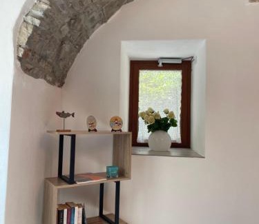 Siviano House | Discover Casa L'Isola di Sara: Family-Friendly Retreat