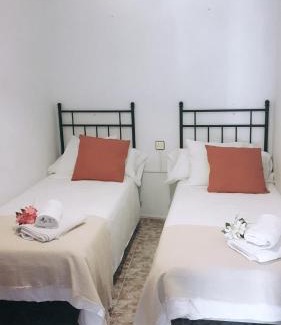 Cazorla House | Casa La Azotea de Cazorla: Highly Rated and Family Friendly