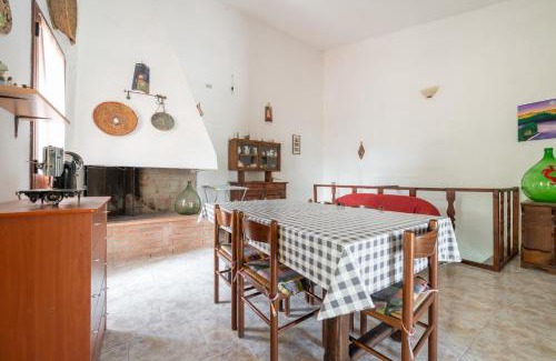 Calasetta House | Family-Friendly Retreat at Casa La Bianca with Pet Perks