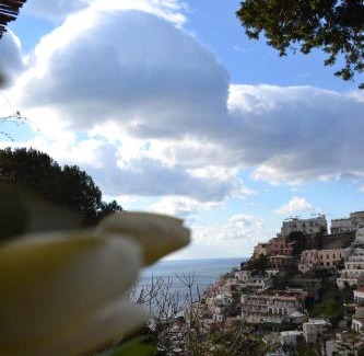 Liparlati House | Experience Casa La Bifora Positano: Beachfront Bliss Awaits