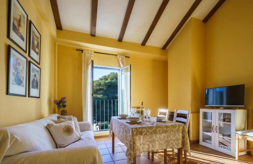 Aracena House | Family-Friendly Stay at Casa La Buganvilla in Aracena