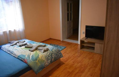 Orsova House | Family-Friendly Retreat at Casa La Bunica for Memorable Stays