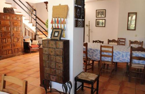 Teba House | Unforgettable Stays at Casa La Camorra - 10/10 Rated!