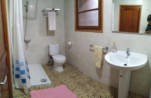 Cabaces House | Pet-Friendly Casa la Canal: Guest Rated 8.2/10 with Breakfast
