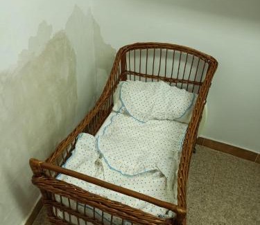Cabaces House | Pet-Friendly Casa la Canal: Guest Rated 8.2/10 with Breakfast