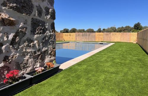 Vicolozano Apartment | Elegant Stay at Casa La Colmena Ávila - Rated 8.9/10