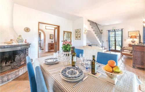 Puliciano House | Discover Comfort at Casa La Fonte - Pet-Friendly Retreat