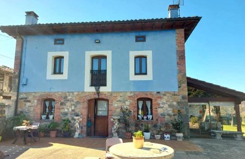 Parres House | Discover Casa La Güelina: A Family-Friendly Retreat