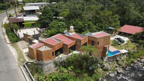 Cacahoatan House | Casa La Kin