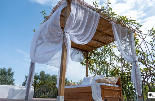 Altea la Vella Cottage | Casa La Lloma for 10 pers. Equipped with a small workshop, for bicycles.