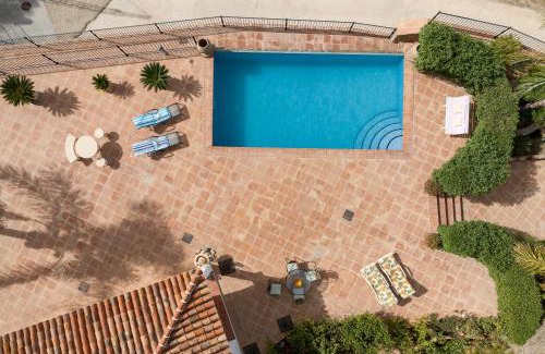 Competa Villa | Family-Friendly Casa La Mirada with Pool Access